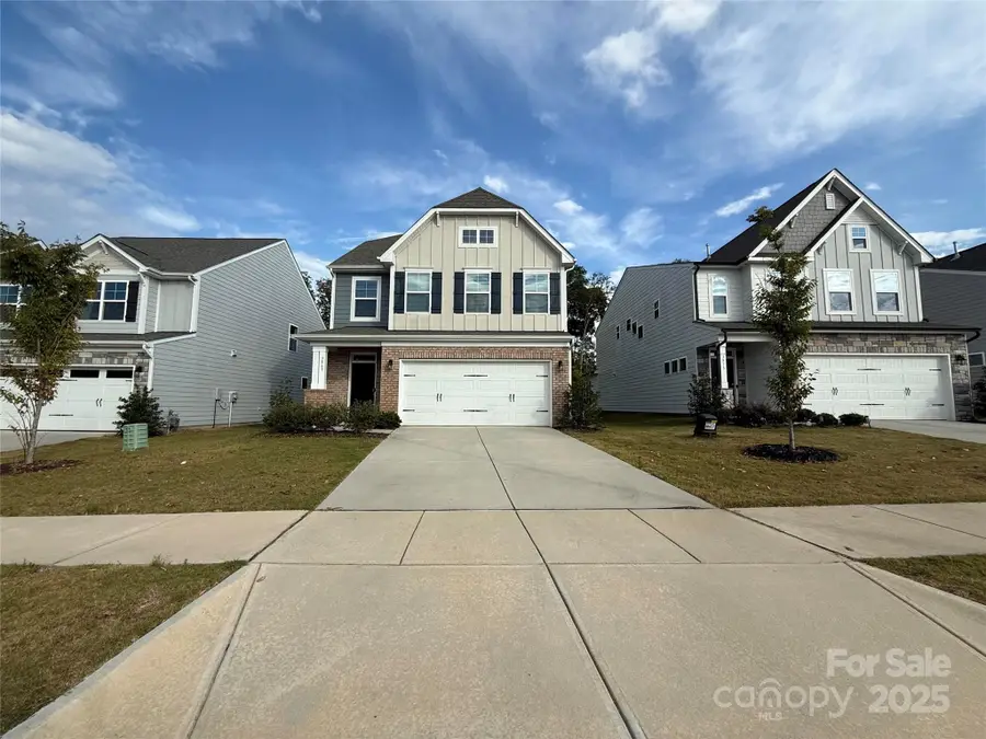 3869 Center Place Drive, Harrisburg, NC 28075 - Image #2