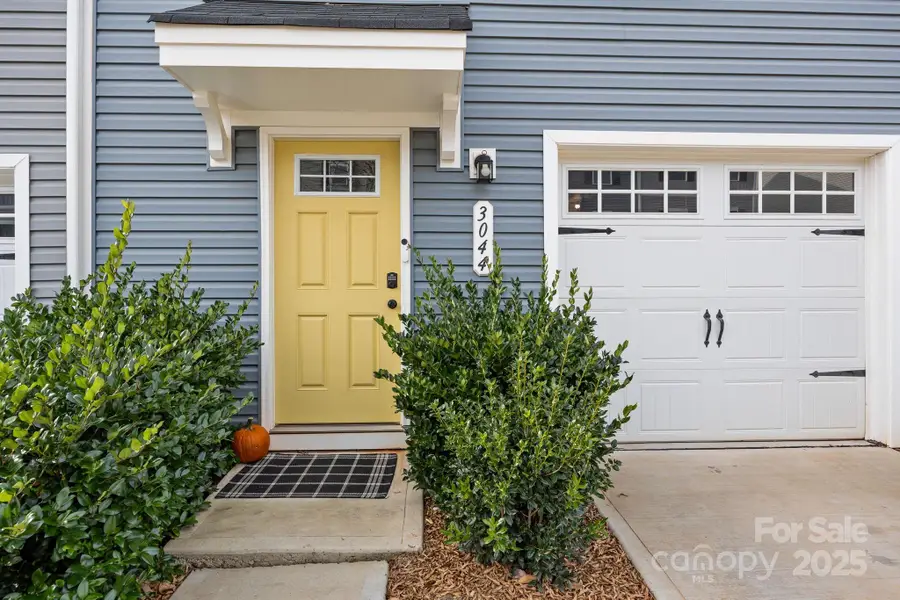 3044 Fiddlewood Street, Charlotte, NC 28214 - Image #2