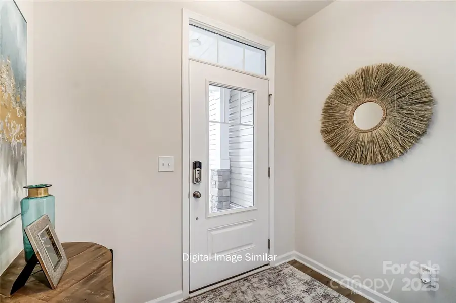 7513 Hodges Meadow Lane, Charlotte, NC 28213 - Image #2