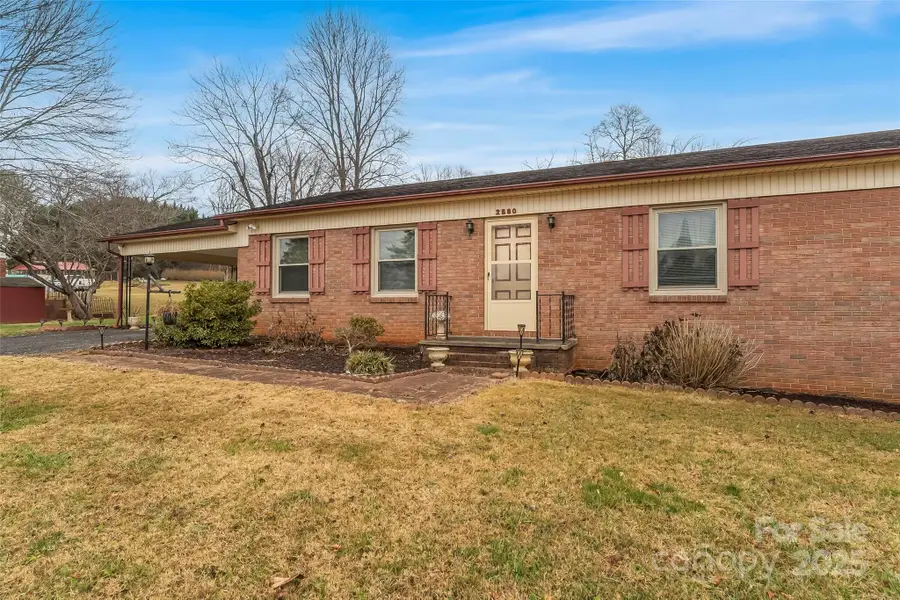 2580 Sweetbriar Circle, Lenoir, NC 28645 - Image #2