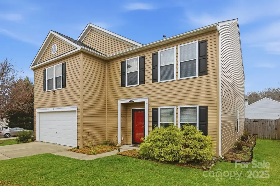 910 Torsion Lane, Clover, SC 29710 - Image #2