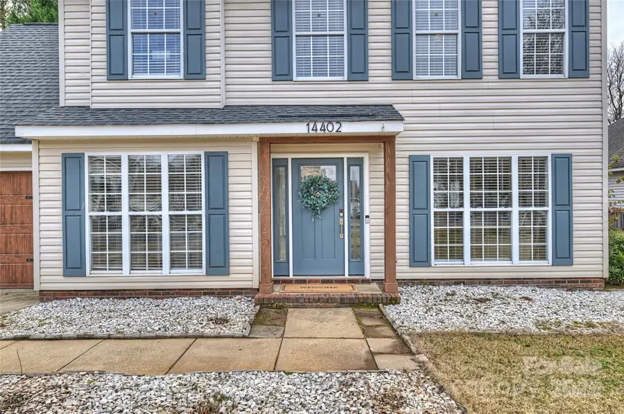 14402 Southbridge Forest Drive, Charlotte, NC 28273 - Image #2