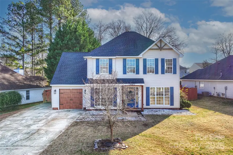 14402 Southbridge Forest Drive, Charlotte, NC 28273 - Image #3