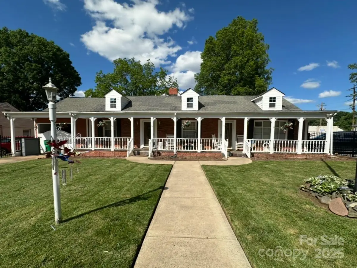 400 Bowman Road #1, Charlotte, NC 28217 - Image #1