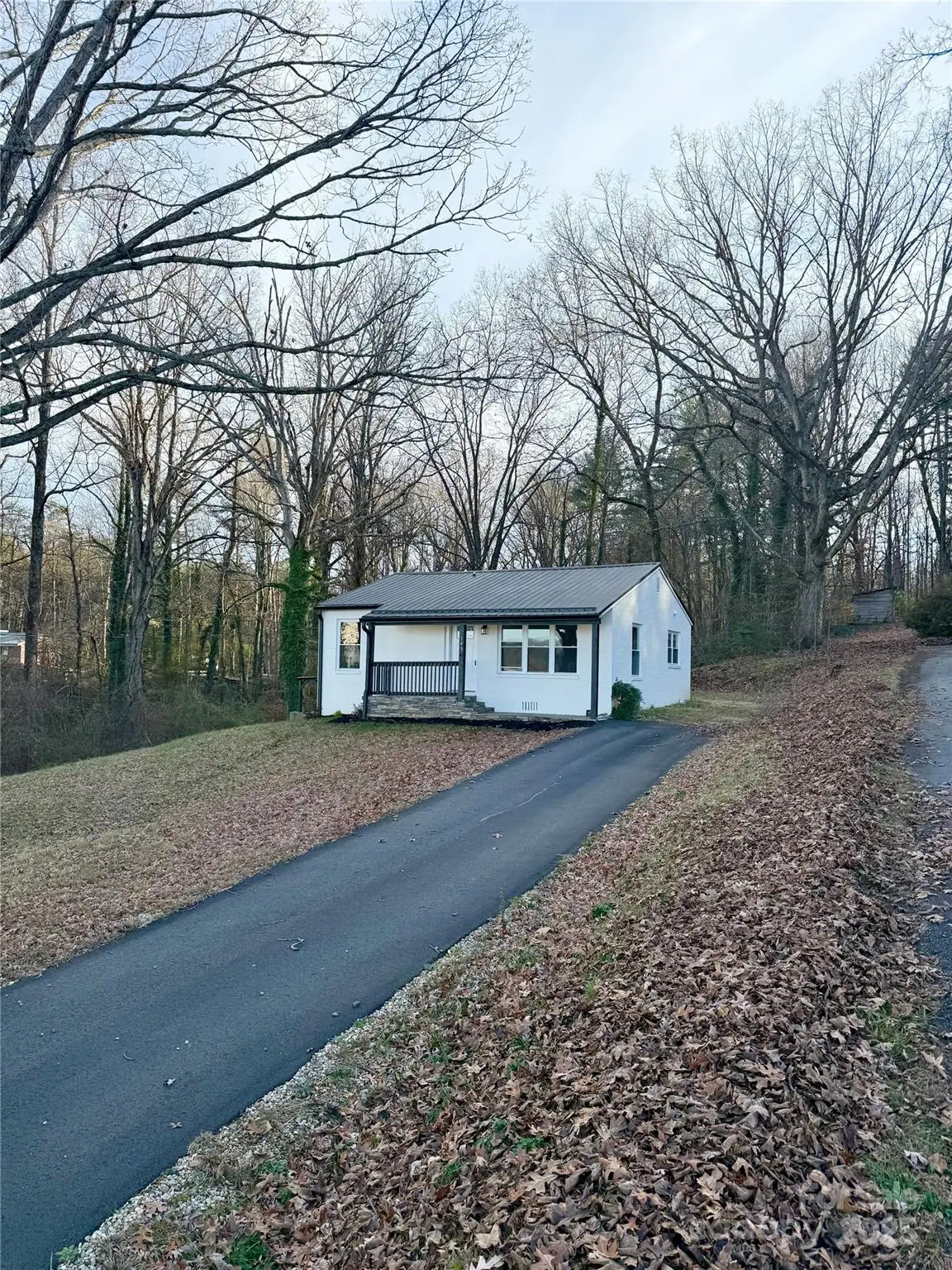 343 Shasta Lane Sw, Lenoir, NC 28645 - Image #1