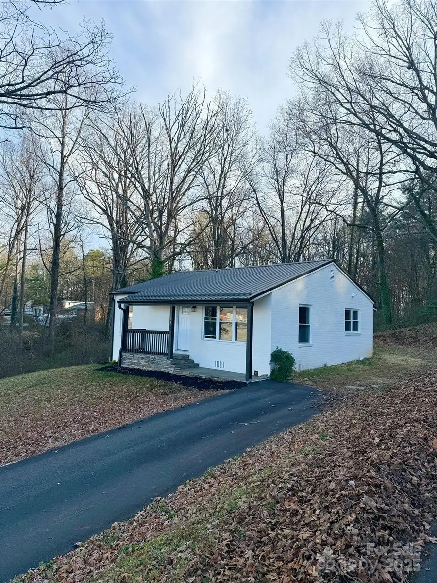 343 Shasta Lane Sw, Lenoir, NC 28645 - Image #2