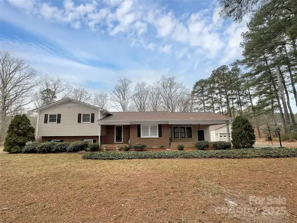 725 Willis Road, Dallas, NC 28034