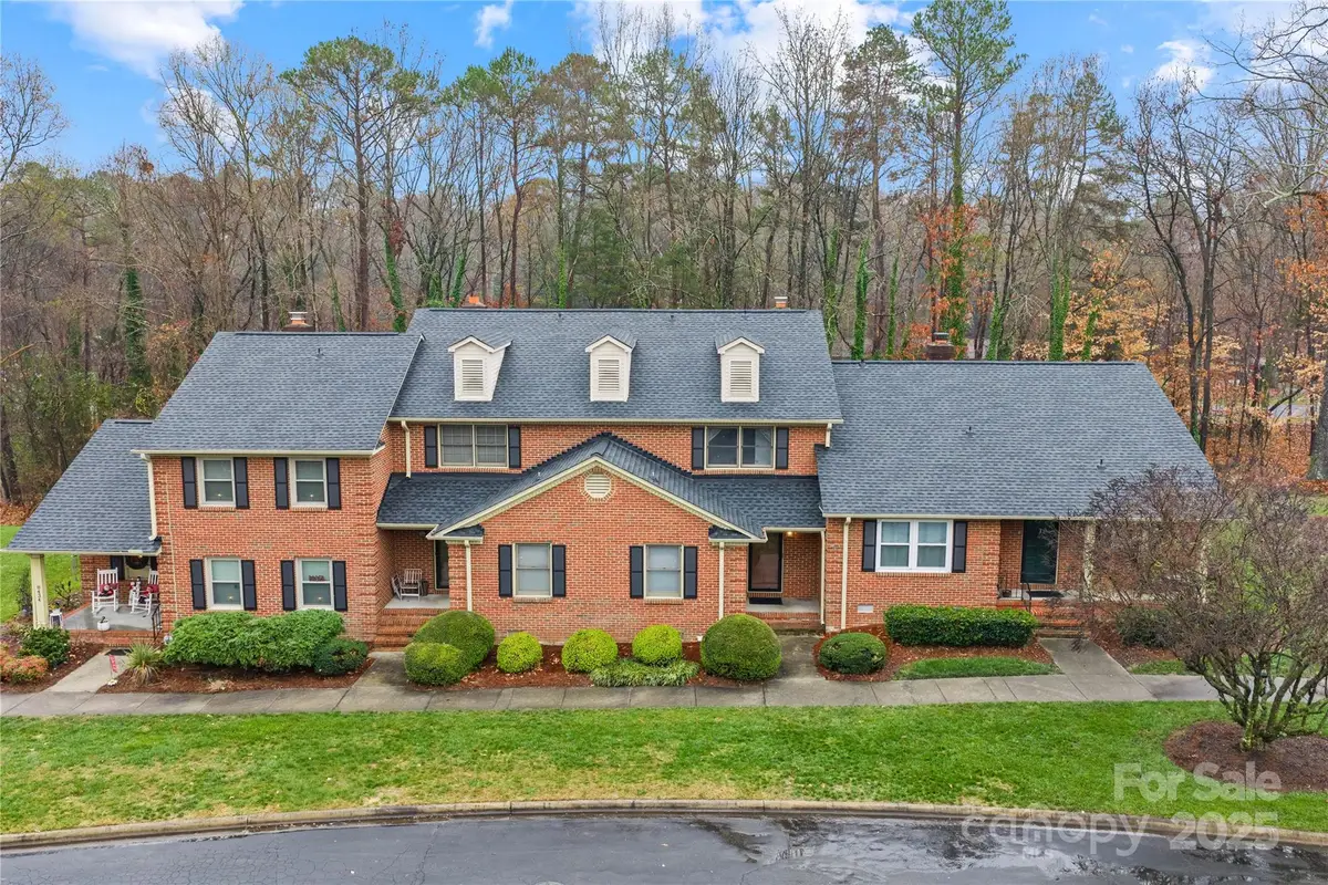 8430 Coulwood Oak Lane, Charlotte, NC 28214 - Image #1