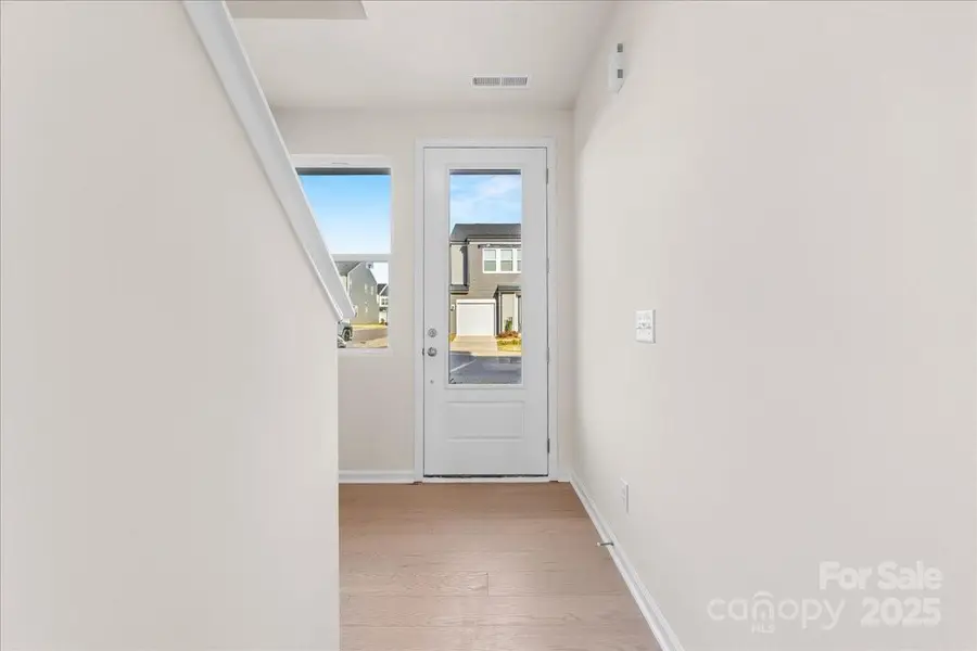 2300 Endeavor Run, Charlotte, NC 28269 - Image #3