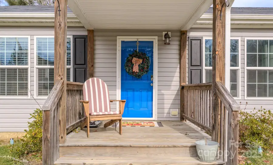 1471 Howard Gap Loop Road, Flat Rock, NC 28731 - Image #3