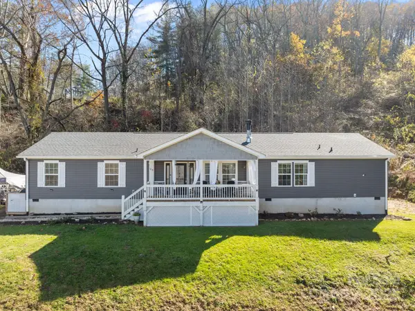 94 Leopard Drive, Waynesville, NC 28786