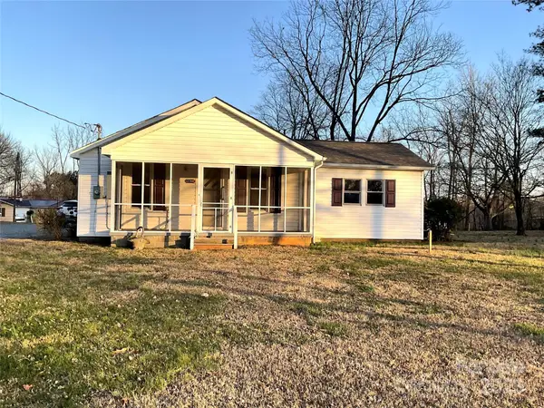 2794 E Nc Highway 150 Highway, Lincolnton, NC 28092