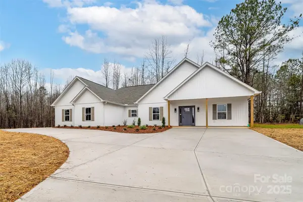 2102 Whitworth Road, Cherryville, NC 28021