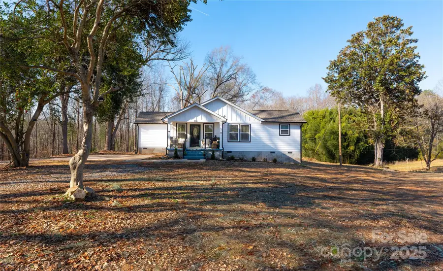 116 Hornets Nest Court, Bessemer City, NC 28016 - Image #2