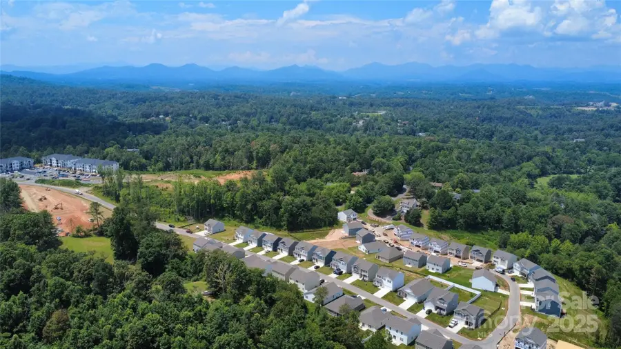 834 Adelston Lane, Asheville, NC 28804 - Image #2