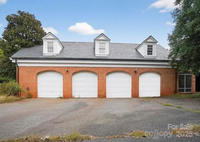 1486 Knolls Drive, Newton, NC 28658 - Image #2