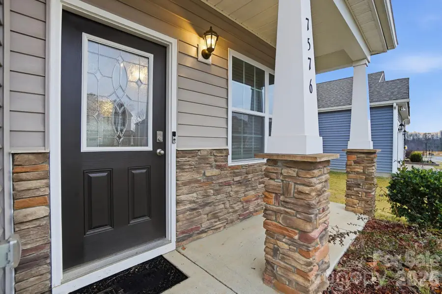 7576 Stonehouse Drive, Gastonia, NC 28056 - #3