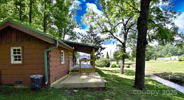 2967 Roby Martin Road, Lenoir, NC 28645