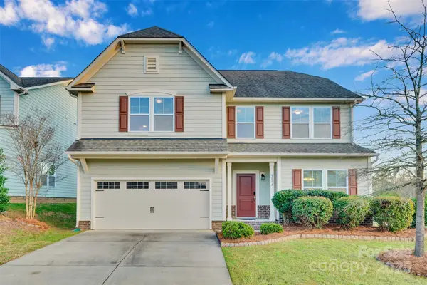 5054 Stonehill Lane, Matthews, NC 28104