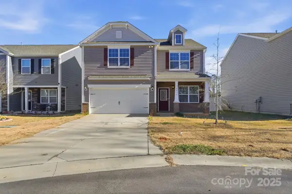 8012 Clairwood Drive, Charlotte, NC 28269