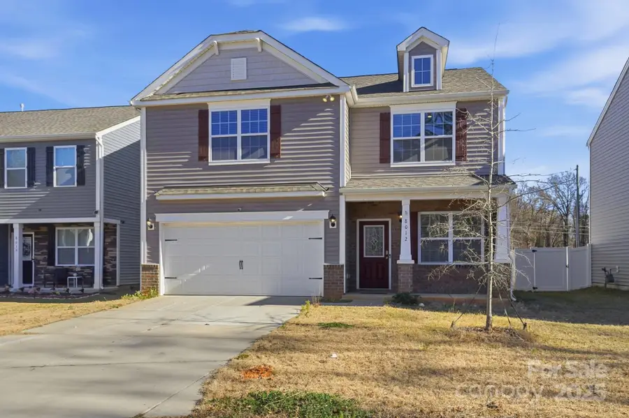 8012 Clairwood Drive, Charlotte, NC 28269 - Image #2