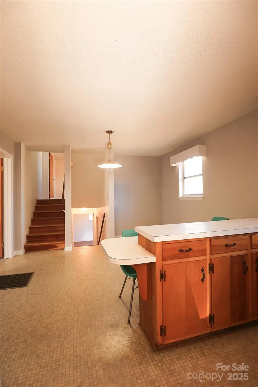 1521 19th Street Sw, Hickory, NC 28602 - Image #3