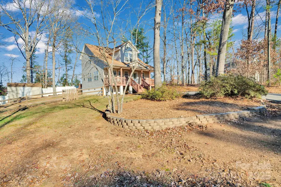 7713 Red Robin Trail, Denver, NC 28037 - Image #2