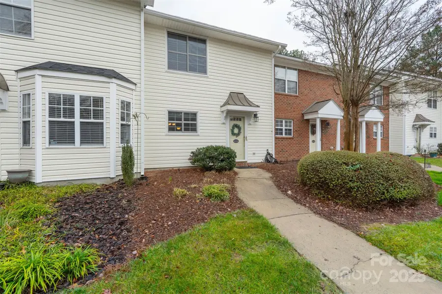 4226 Melrose Club Drive, Matthews, NC 28105 - Image #2