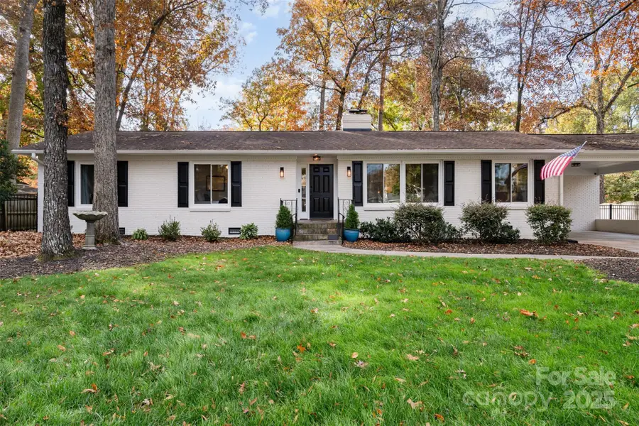 1018 Shady Bluff Drive, Charlotte, NC 28211 - Image #3