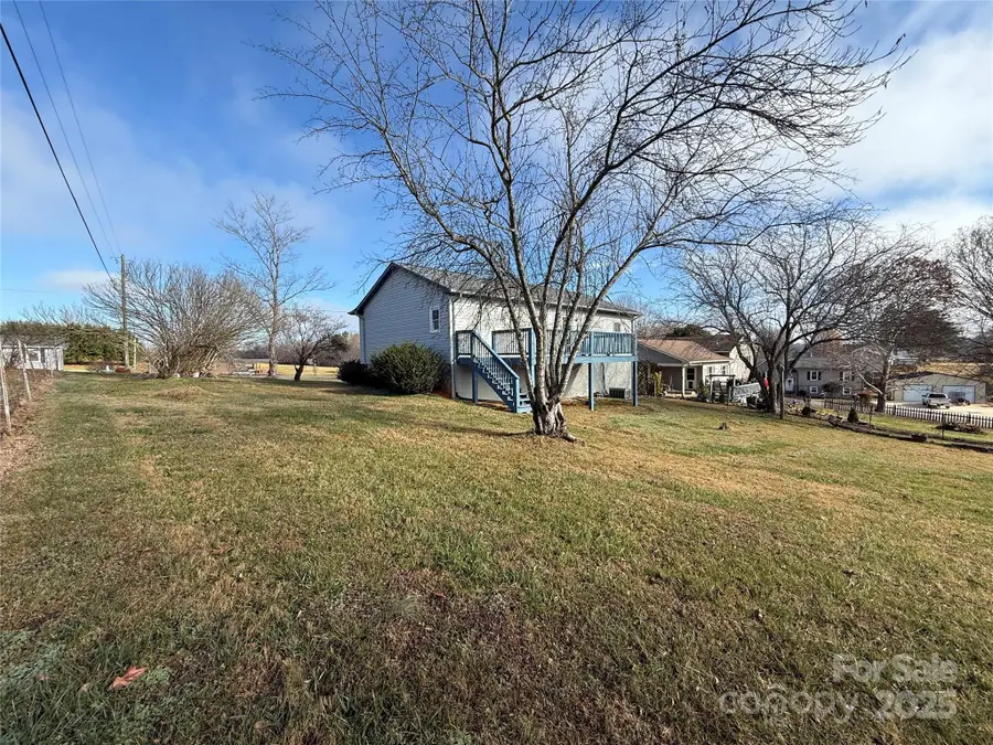 4554 Horseshoe Bend Road, Hudson, NC 28638 - Image #3