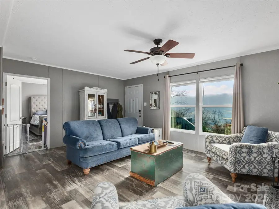 424 Arrington Acres Drive, Waynesville, NC 28786 - Image #3