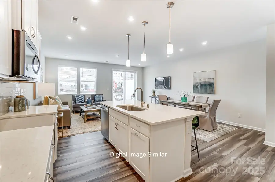 7509 Hodges Meadow Lane, Charlotte, NC 28213 - Image #3