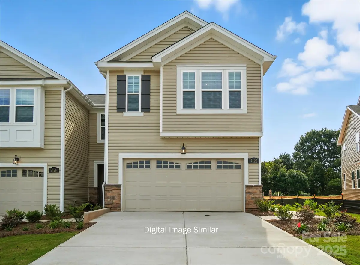 7024 Hodges Meadow Lane, Charlotte, NC 28213 - Image #1