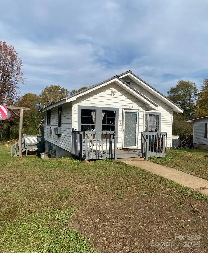 137 Bellvue Street, Forest City, NC 28043 - Image #1