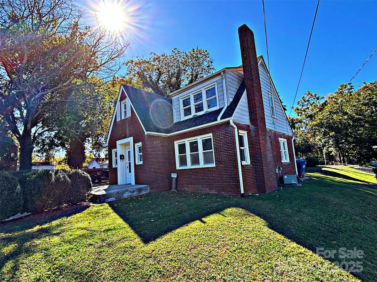 2524 Cherry Street, Winston Salem, NC 27105 - Image #1