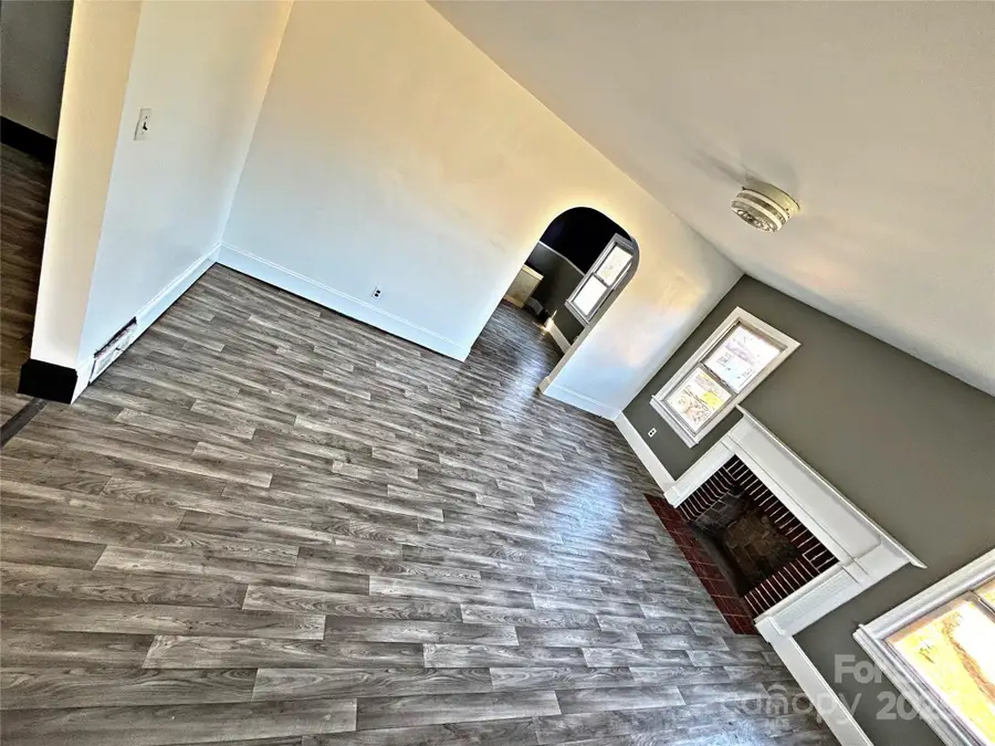 2524 Cherry Street, Winston Salem, NC 27105 - Image #2