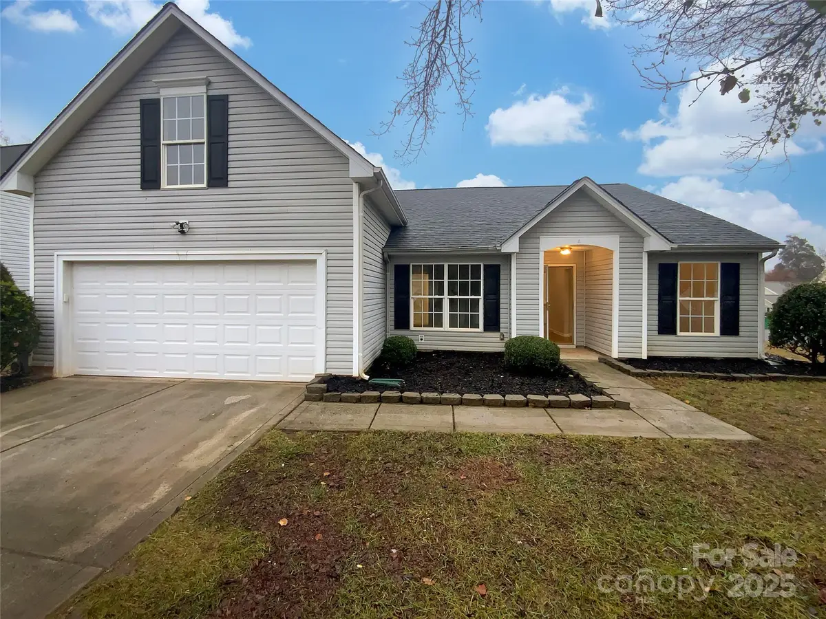 10804 Gardenia Street, Charlotte, NC 28215 - Image #1