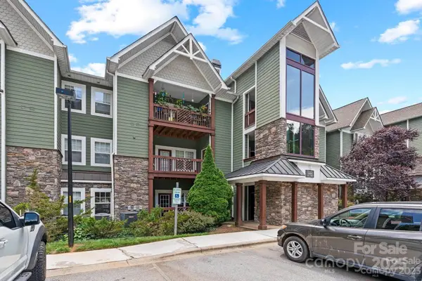2000 Olde Eastwood Village Boulevard #305, Asheville, NC 28803