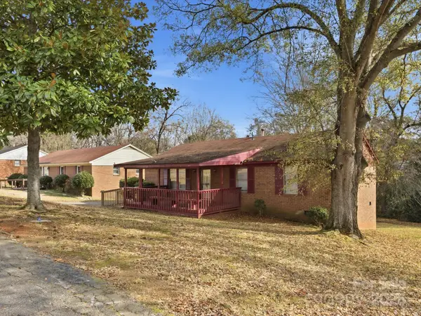 657 Echo Cove Lane, Charlotte, NC 28273