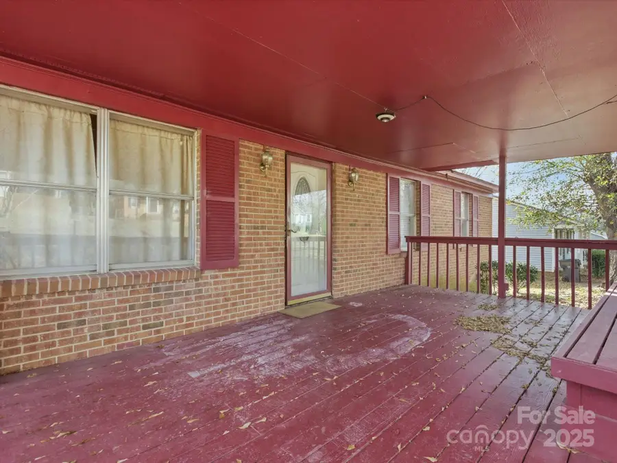 657 Echo Cove Lane, Charlotte, NC 28273 - Image #2