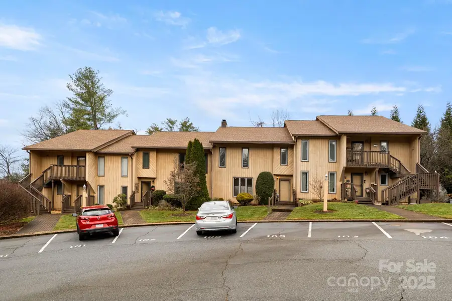 103 Pebble Creek Drive, Asheville, NC 28803 - Image #3