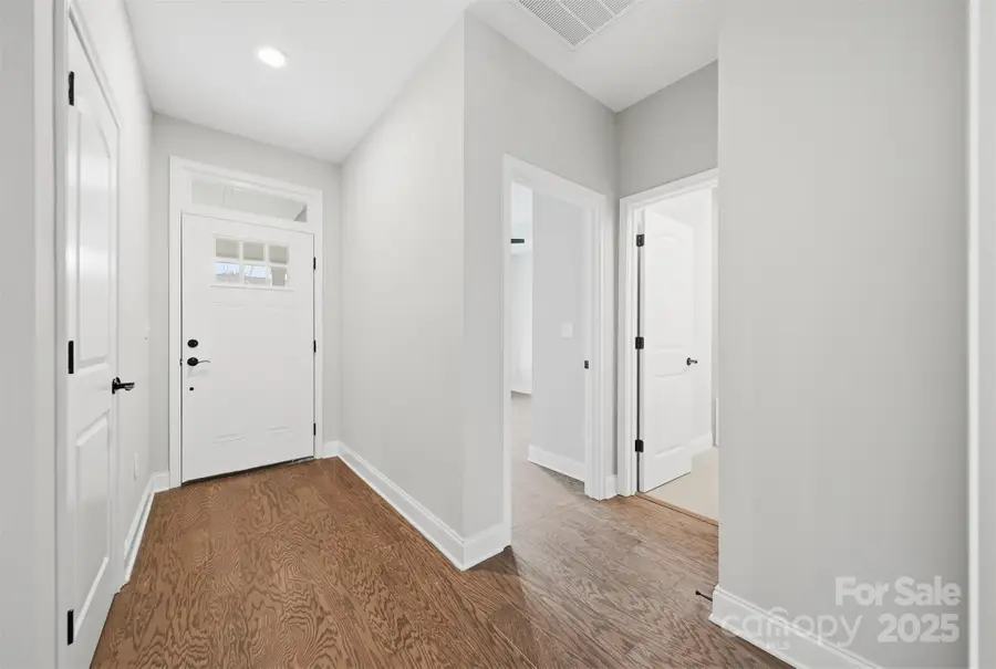 835A Wynnshire Drive, Hickory, NC 28601 - Image #2