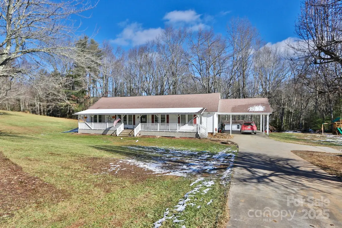 1759 Grandview Drive, Sparta, NC 28675 - Image #1