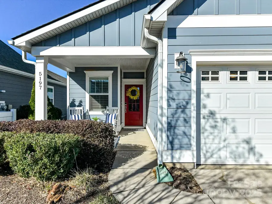 5197 Looking Glass Trail, Denver, NC 28037 - Image #2