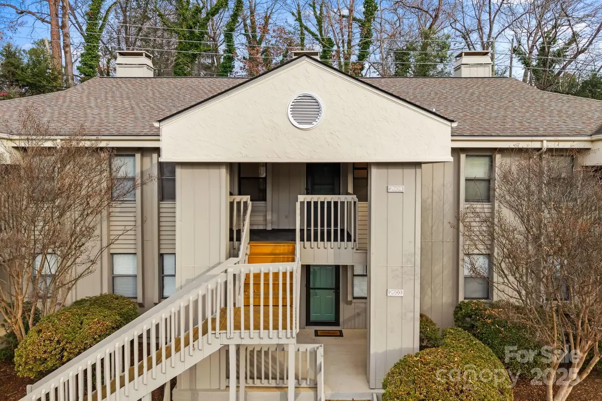 2604 Vineyard Boulevard, Asheville, NC 28805 - Image #1