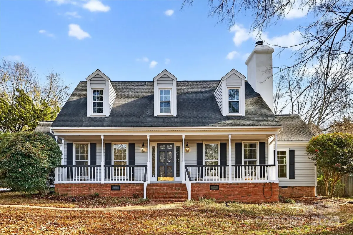 5131 Summer Gate Drive, Charlotte, NC 28226 - Image #1
