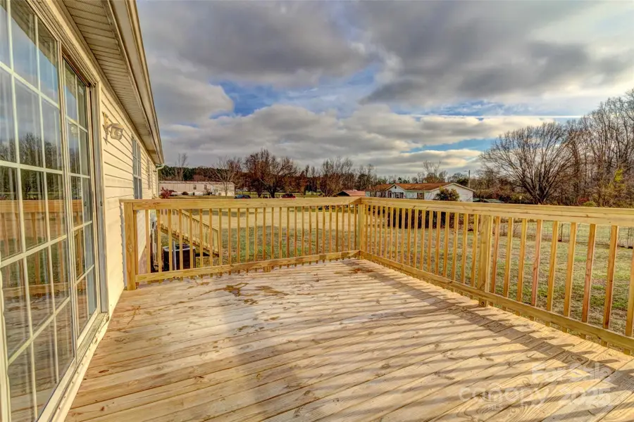 112 Kimbo Drive, Kings Mountain, NC 28086 - #2