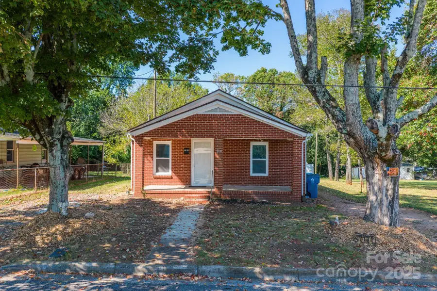 728 21st Street Sw, Hickory, NC 28602 - Image #2