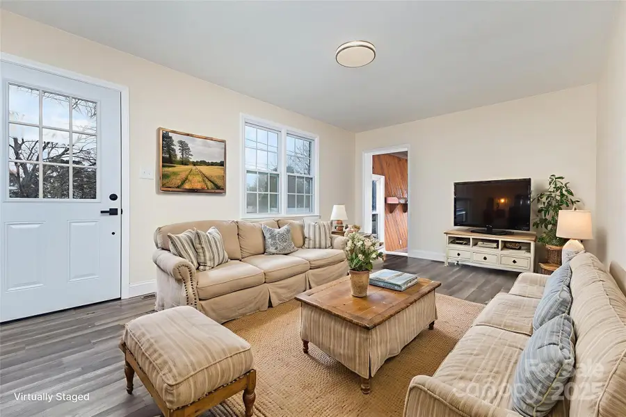 3259 10th Avenue Ne, Conover, NC 28613 - Image #3