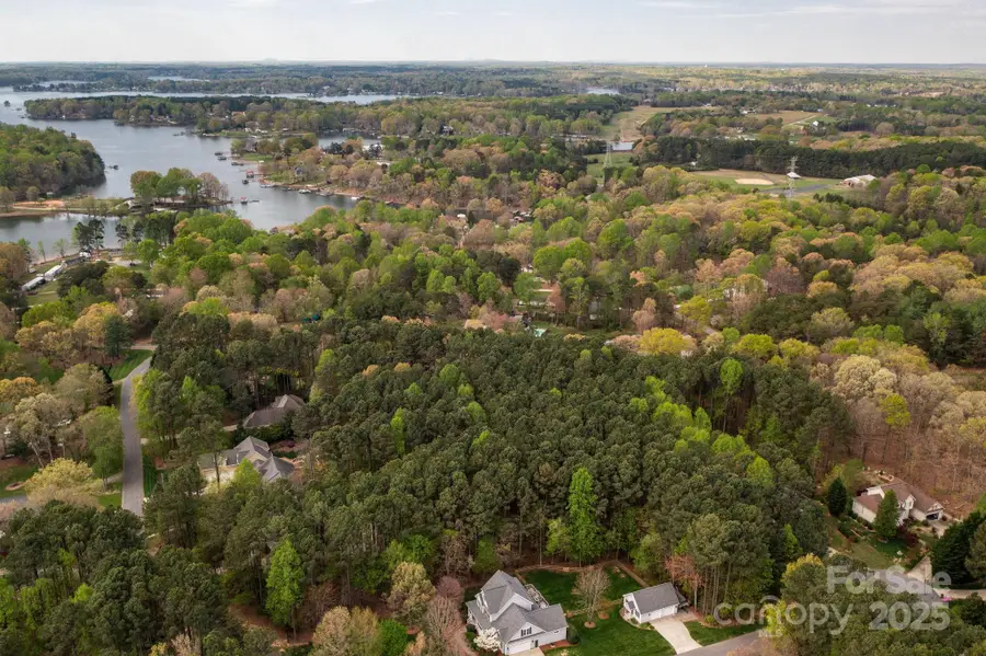 8487 Mayflower Court, Terrell, NC 94043 - Image #2